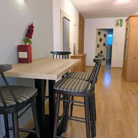 Apartment Kadenbach شقة Kadenbach