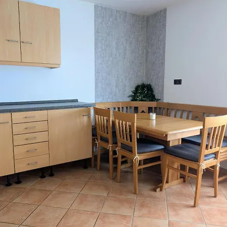 Apartment Kadenbach Appartement *