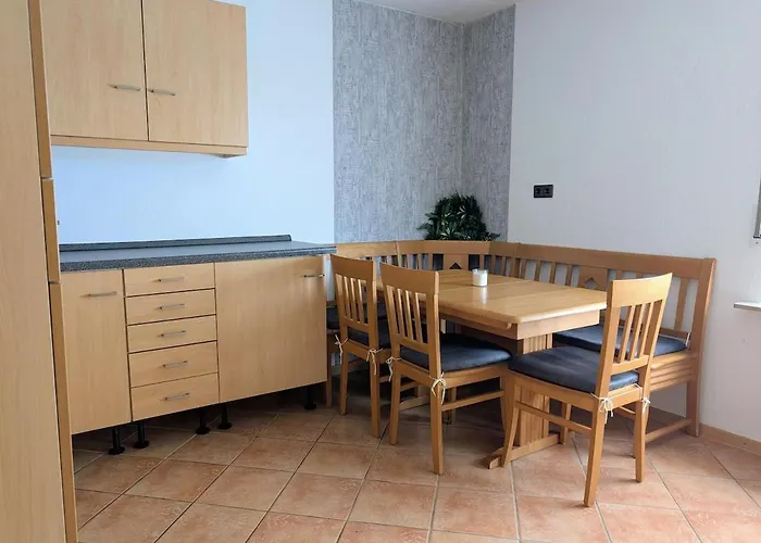 Apartment Kadenbach Apartamento *